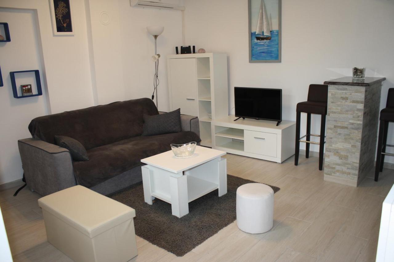 Holiday Home Radmila بريمونتيرا المظهر الخارجي الصورة
