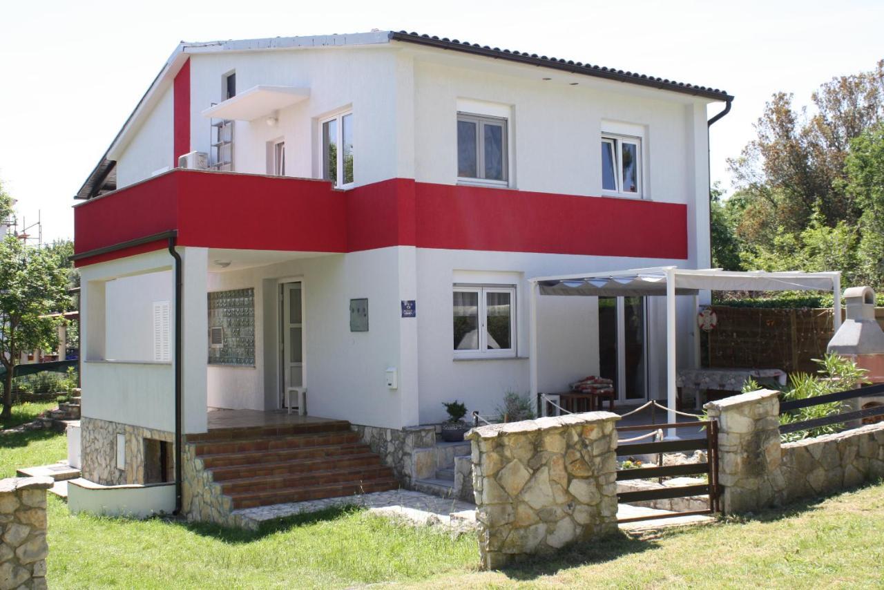 Holiday Home Radmila بريمونتيرا المظهر الخارجي الصورة