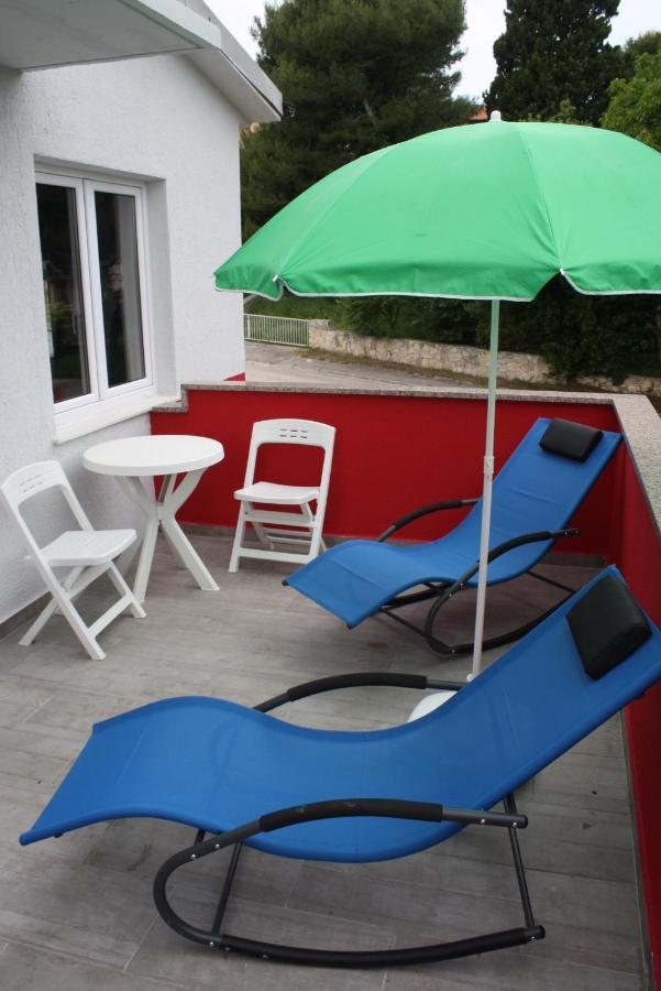 Holiday Home Radmila بريمونتيرا المظهر الخارجي الصورة
